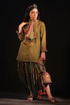 Buy_Capisvirleo_Green Habutai Silk Tie-dye Round Dhoti Pant Plain Tunic Set  _at_Aza_Fashions