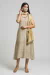 Buy_Bhusattva_Beige Organic Silk Embroidered Cutdana Round Sequin Kurta With Stole  _at_Aza_Fashions
