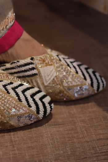 Foot Fuel_Gold Beads, Zari, Sequins Khayal Pearl And Work Mule Heels _Online