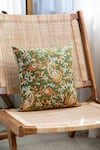 Buy_Khaabka_Green Chanderi Silk Paisley Shaakh Embroidered Cushion Covers - 2 Pcs _at_Aza_Fashions