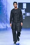 Buy_Son of A Noble Snob_Black 100% Linen Neel Zipper Shacket Trouser Set  _at_Aza_Fashions