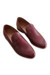 Buy_Baron & Bay_Maroon Plain Burgundy Napa Leather Tapered Front Shoes _at_Aza_Fashions