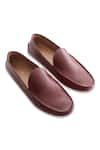 Buy_Baron&Bay_Maroon Marino Milled Round Toe Textured Shoes  _at_Aza_Fashions