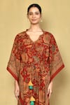 Buy_Samyukta Singhania_Red Cotton Hand Block Printed Floral Notched Kaftan _Online_at_Aza_Fashions