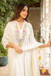 Buy_Ajiesh Oberoi_Ivory Georgette Embroidered Thread V-neck Mehek Kurta Palazzo Set _Online_at_Aza_Fashions