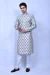 Buy_Arihant Rai Sinha_Green Silk, Cotton Embroidery Mughal Pattern Kurta And Pant Set_at_Aza_Fashions
