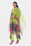 Satya Paul_Green Linen Printed Psychedelic Tattoo V Collar Love Kurta Palazzo Set _Online_at_Aza_Fashions