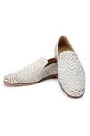 Buy_SHUTIQ_Ivory Hand Embroidered Tehreez Slip-on Shoes _at_Aza_Fashions