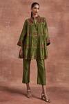 Buy_Sue Mue_Green Handwoven Chanderi Silk Embroidered Veena Tiered Shirt Tunic And Pant Set _at_Aza_Fashions