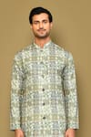 Buy_Arihant Rai Sinha_Green Soft Cotton Embroidered Thread Floral Geometric Pattern Straight Kurta _Online_at_Aza_Fashions