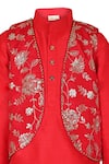STELLA ROSSA BY LES PETITS_Red Cotton Embroidery Floral Vine Pattern Nehru Jacket With Kurta Set_Online_at_Aza_Fashions