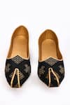 Shop_Aryavir Malhotra_Black Embroidered Geometric Juttis _at_Aza_Fashions