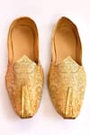 Shop_Aryavir Malhotra_Beige Woven Jamewar Silk Juttis _at_Aza_Fashions