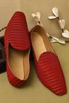 Aryavir Malhotra_Red Embroidered Stripes Juttis _at_Aza_Fashions