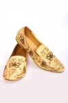 Buy_Aryavir Malhotra_Beige Hand Embroidered Floral Handwork Juttis _Online_at_Aza_Fashions