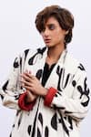 Buy_Kharakapas_Off White Cotton Mul Lino Print Jacket _Online_at_Aza_Fashions