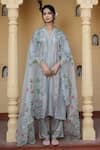 Buy_Mangalmay by Aastha_Grey Kurta- Chanderi Silk Hand Painted Floral V Neck Serenity Embroidered Set _at_Aza_Fashions