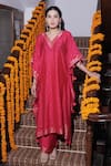 Buy_Safaa_Pink Moonga Silk Woven Ditsy Butti V Neck Elham Kaftan With Pant_at_Aza_Fashions