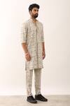 Son Of A Noble Snob_Ivory 100% Linen Print Digital Maze Aadi Tetris Kurta Set _Online_at_Aza_Fashions
