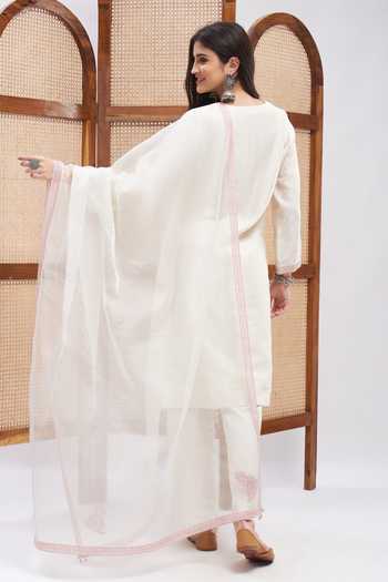 Shop_Roohbyridhimaa_Off White Silk Organza, Chanderi, Cotton Embroidery V-neck Kurta Set _at_Aza_Fashions