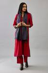 Buy_KORA_Red Kurta And Pant Handloom Cotton Embroidery Thread Set With Applique Work Stole _at_Aza_Fashions