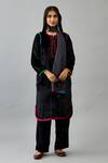 Buy_Kora_Black Kurta And Pant Silk Velvet Embroidery Thread Round Set With Stole  _at_Aza_Fashions