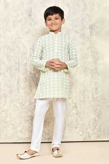 Buy_Petite Pomme_Green Cotton Embroidery Chikankari Floral Kurta _at_Aza_Fashions