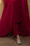 Buy_Maison Shefali_Red Kurta Velvet Hand Embroidered Zardosi V Neck Roya Gulabi Set _Online_at_Aza_Fashions