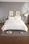 Buy_Quliting Tree_White Velvet Textured Geometric Quilt With Pillow Covers _at_Aza_Fashions