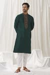 Alaya Advani_Green Kurta Silk Embroidery Butti Miniature Straight With Pant _at_Aza_Fashions