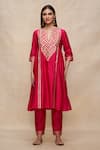 Buy_Gulabo by Abu Sandeep_Pink 100% Pure Chanderi Silk Embroidered Gota Notched Gathered Kurta  _Online_at_Aza_Fashions