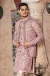 Abkasa_Pink Cotton Poly Blend Textured Peony Bundi Kurta Set _Online_at_Aza_Fashions