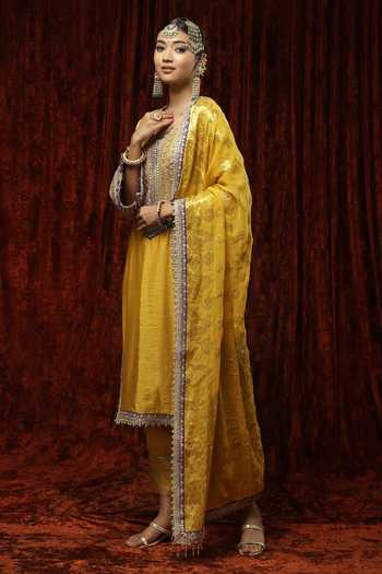 Shikhar Sharma_Yellow Kurta And Pant Silk Chanderi Embroidered Pearl Round Badla Bright Set _at_Aza_Fashions