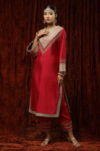 Buy_Shikhar Sharma_Red Kurta And Pant Silk Chanderi Embroidered Pearl V Neck Dori Set _Online_at_Aza_Fashions