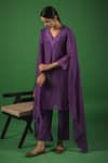 Avaasya Jaipur_Purple Handloom Chanderi Embroidered Resham V Neck Kurta Set  _Online_at_Aza_Fashions