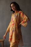 Buy_Roza_Yellow Linen Embroidery Collared Primrose Floral Print Kaftan _Online_at_Aza_Fashions