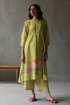 Buy_ROZA_Green Linen Floral Round Water Lily Pattern Kurta  _at_Aza_Fashions