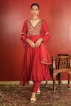 Buy_Enamour By Radha_Red Upada Silk Hand Embellished Resham V Neck Yoke Gathered Anarkali Set _at_Aza_Fashions