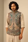 Buy_DUSALA_Green Fine Wool Silk Woven Floral Yuvan Paisley Nehru Jacket _at_Aza_Fashions