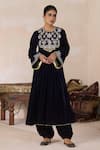 Buy_Inej_Blue Velvet Sequins Round Neck Embroidered Anarkali And Salwar Set _at_Aza_Fashions