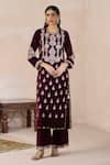 Buy_Inej_Maroon Velvet Embroidered Floral Round Straight Kurta And Pant Set _at_Aza_Fashions