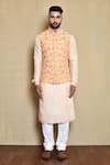 Arihant Rai Sinha_Cream Kurta And Bundi Silk Embroidered Floral Vine Set _at_Aza_Fashions