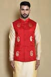 Arihant Rai Sinha_Red Kurta And Bundi Silk Woven Paisley & Set _at_Aza_Fashions