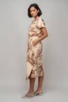 Leh Studios_Off White Wool Round Neck Garden Print T-shirt _at_Aza_Fashions