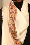 DUSALA_White Woven Mahesh Floral Border Stole _Online_at_Aza_Fashions