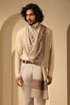 Shop_DUSALA_Off White Woven Chandra Kani Border Stole _at_Aza_Fashions