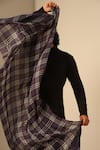 DUSALA_Grey Woven Dhruv Checkered Pattern Reversible Stole _Online_at_Aza_Fashions