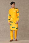 Masaba_Yellow Raw Silk Digital Printed Masakali Floral Bundi And Kurta Set _Online_at_Aza_Fashions