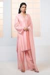 Aariyana Couture_Peach Kurta- Chanderi Silk Hand Embroidered Floral V Neck Pant Set _at_Aza_Fashions