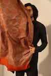 DUSALA_Red Hexagon Fleur Banee Pattern Pashmina Shawl _Online_at_Aza_Fashions